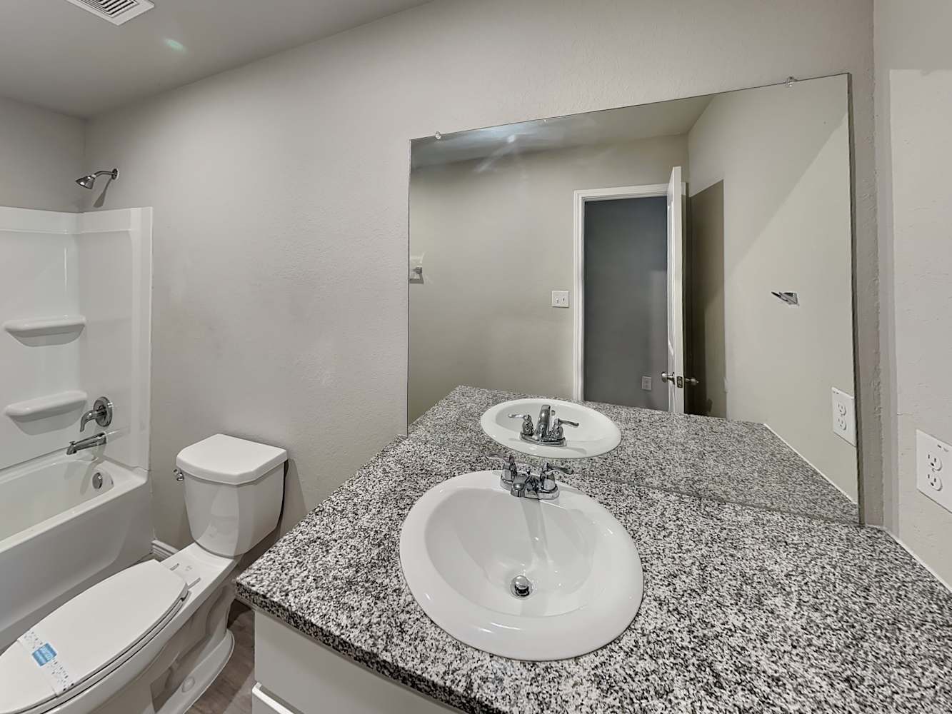 5437 Verdugos Pl San Antonio photo 11