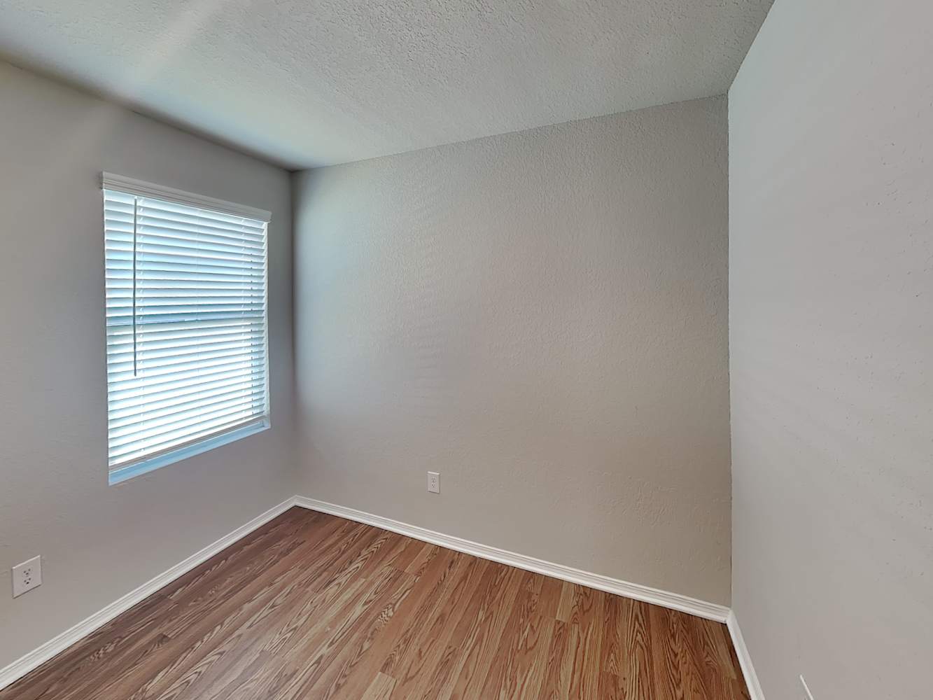 5445 Verdugos Pl San Antonio photo 11