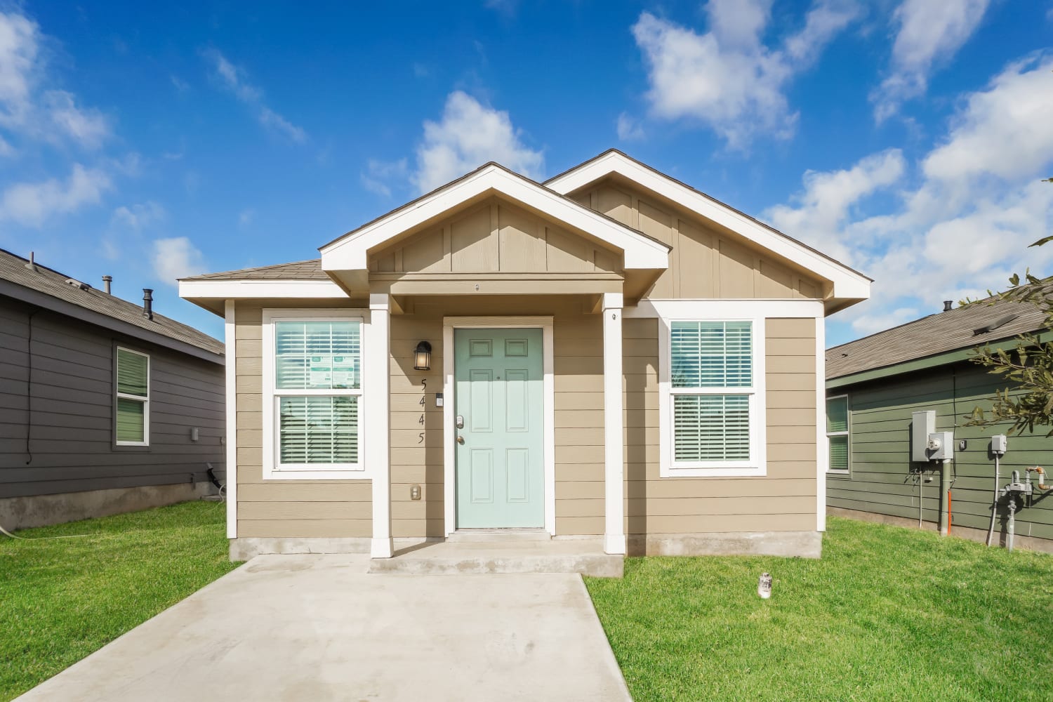 5445 Verdugos Pl San Antonio photo 1