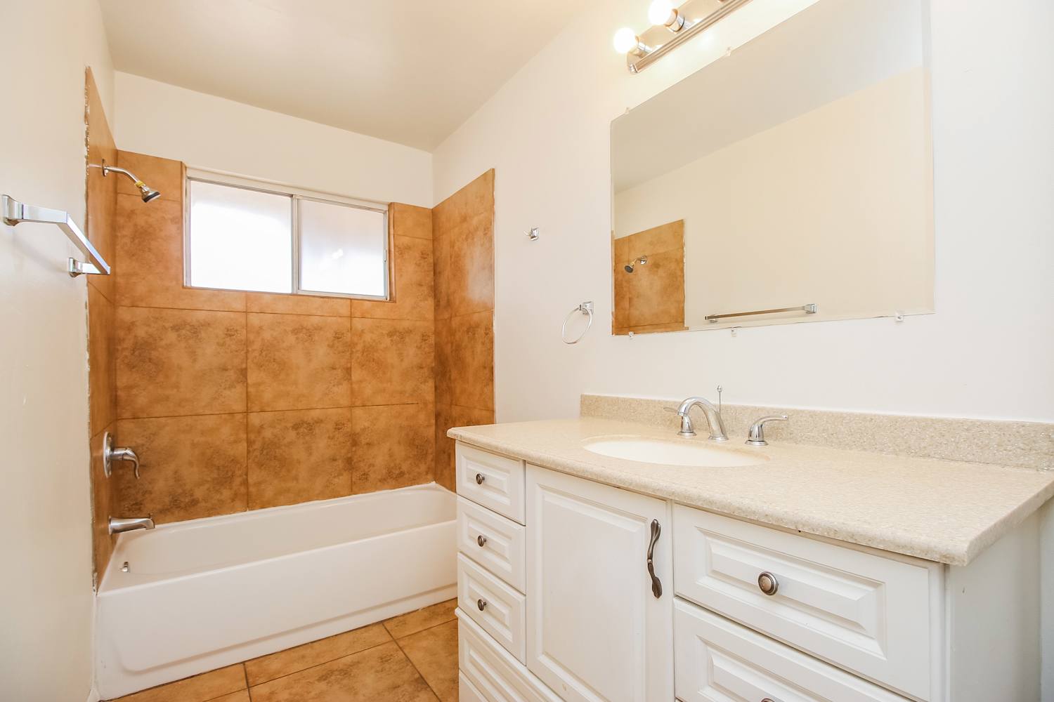 551 N Spencer Mesa photo 7