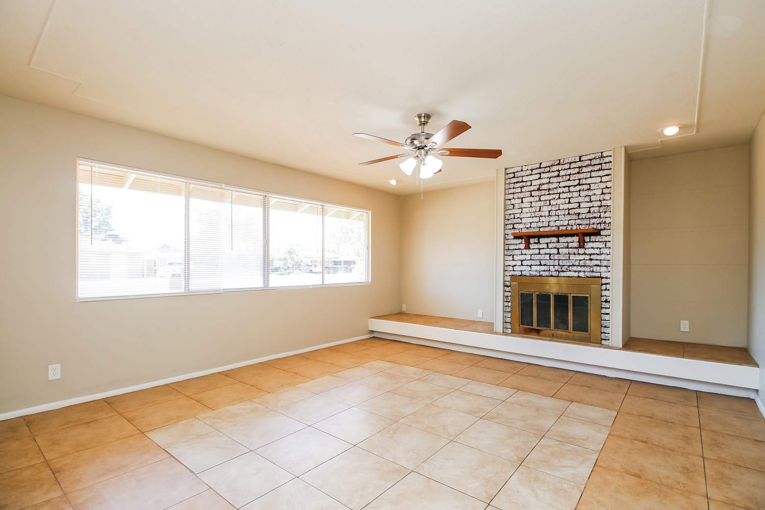 551 N Spencer Mesa photo 3