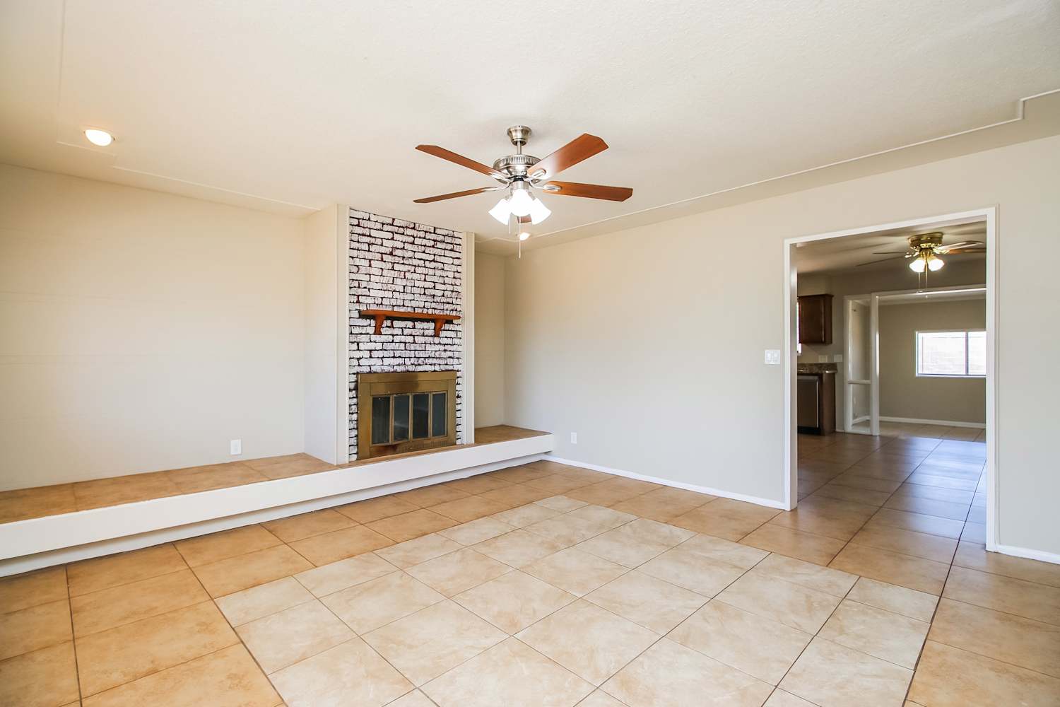 551 N Spencer Mesa photo 4