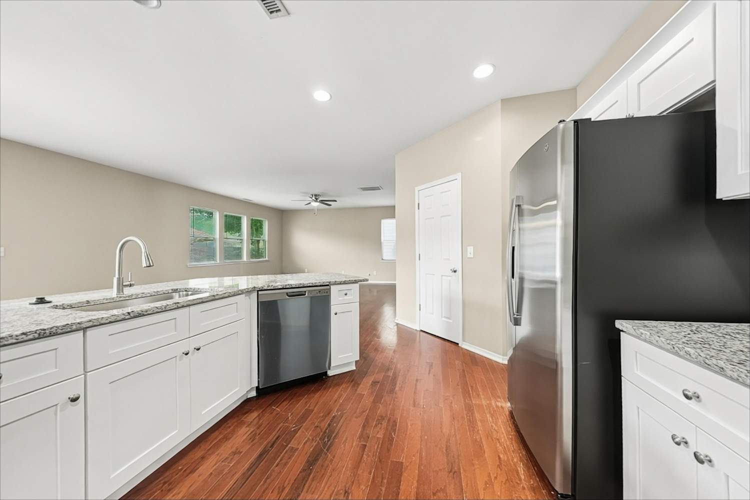 5514 Black Maple Dr Raleigh photo 9