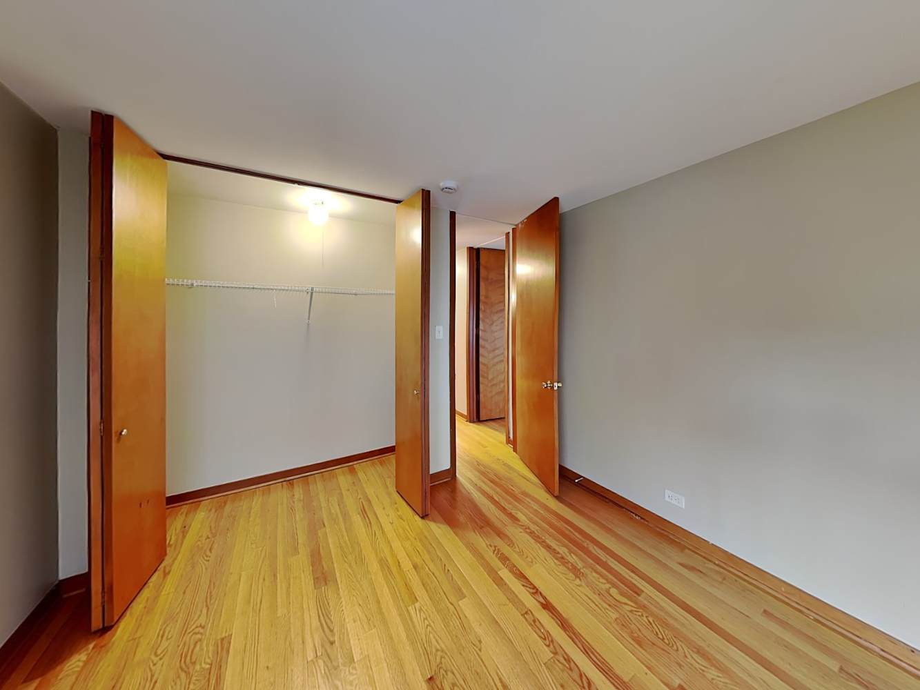 5525 Ann Marie Ln Oak Forest photo 12
