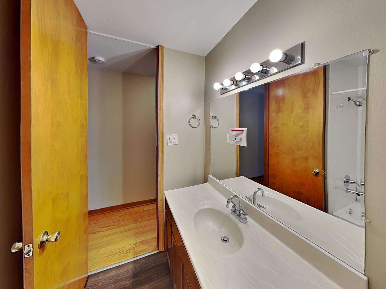 5525 Ann Marie Ln Oak Forest photo 17