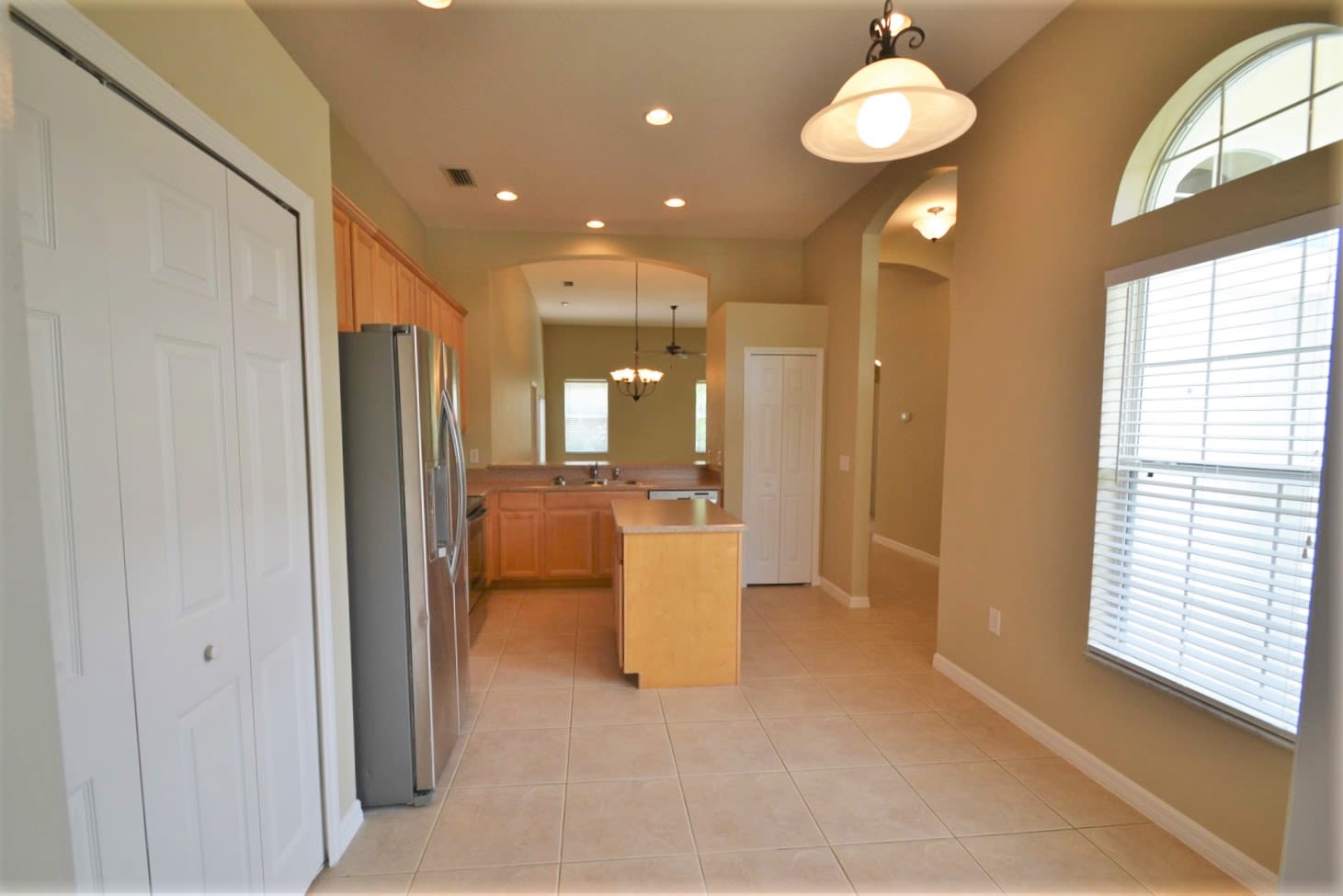 562 Coral Trace Blvd Edgewater photo 3