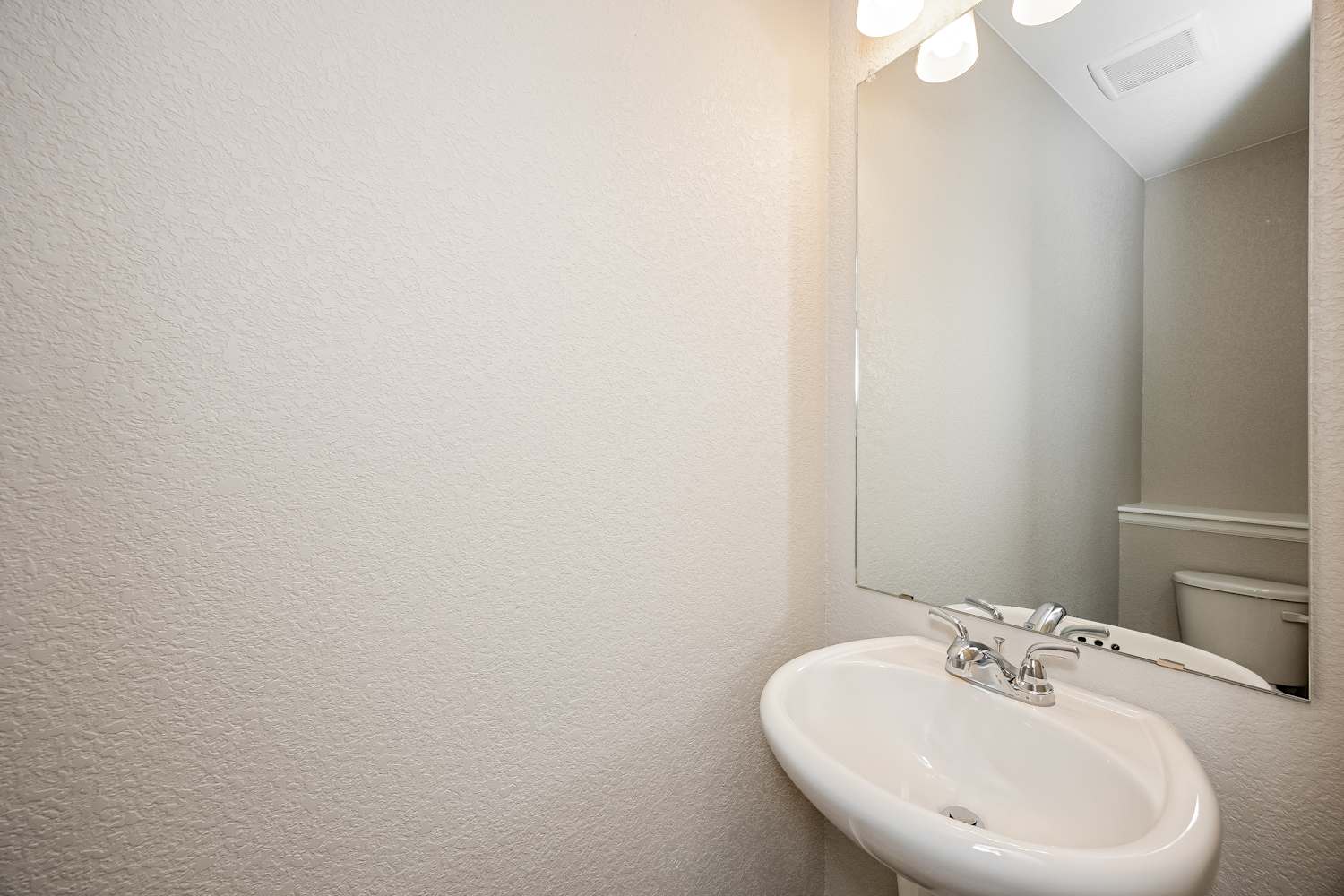 5635 Bowerman Ln Colorado Springs photo 15