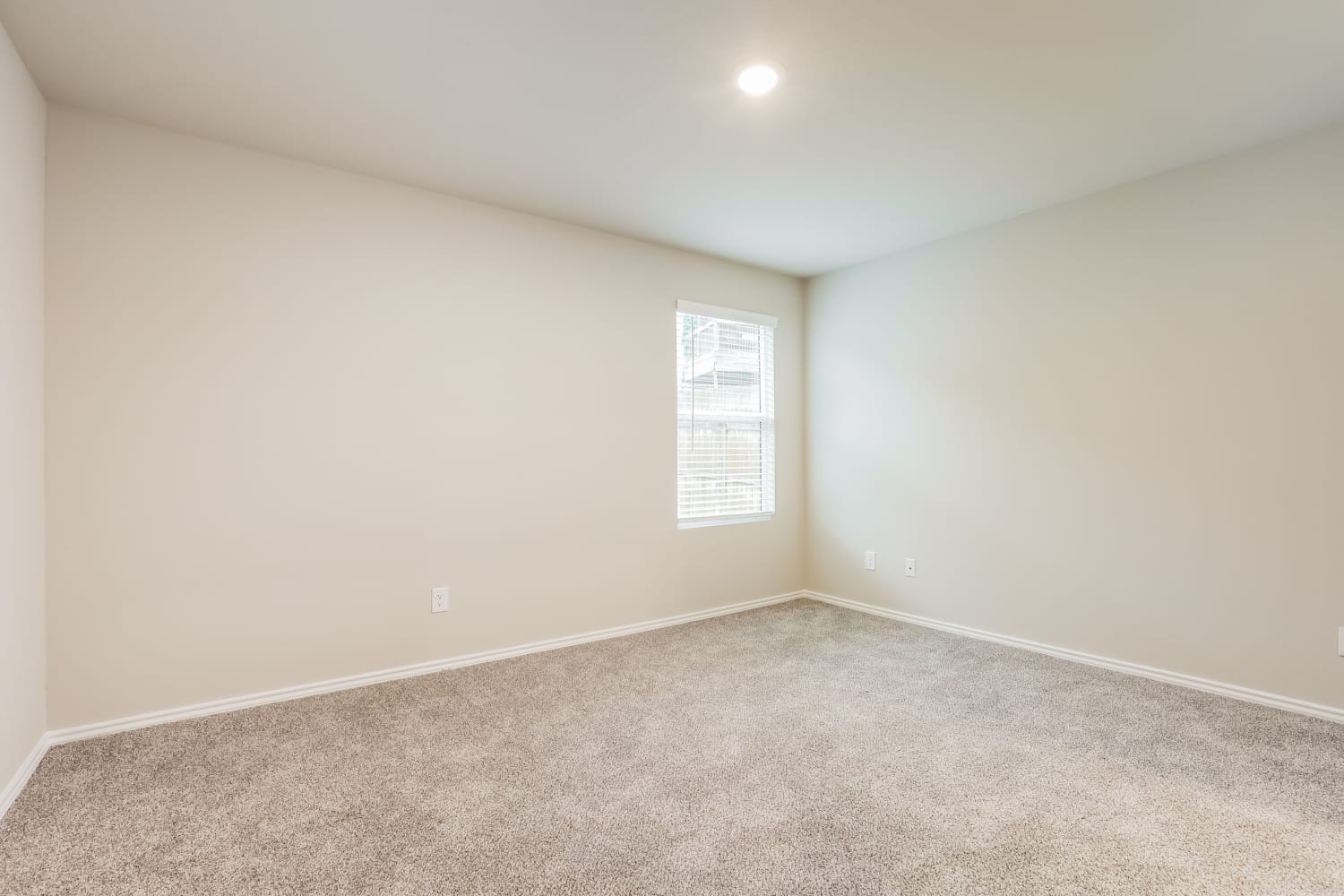 5711 Leon Pl San Antonio photo 9