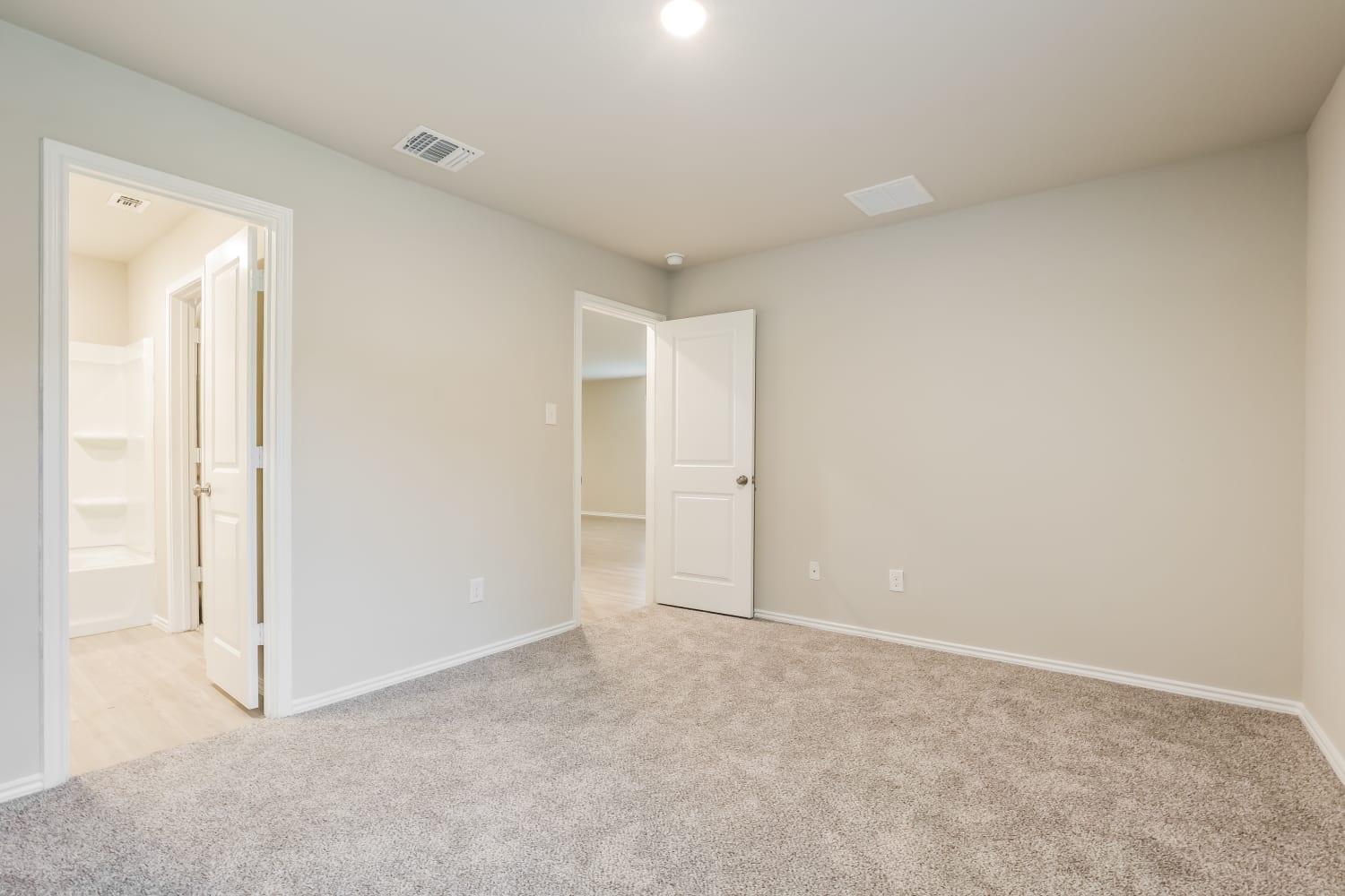 5711 Leon Pl San Antonio photo 8