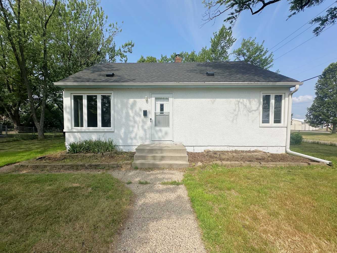 5757 Adair Ave N Crystal photo 1