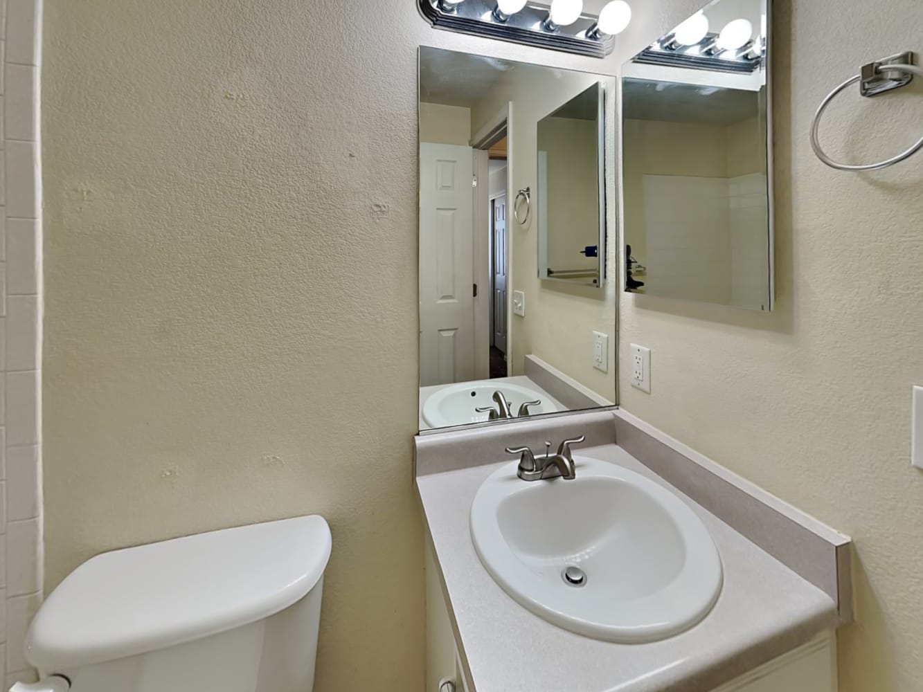 5798 Charlotte Pkwy Colorado Springs photo 17