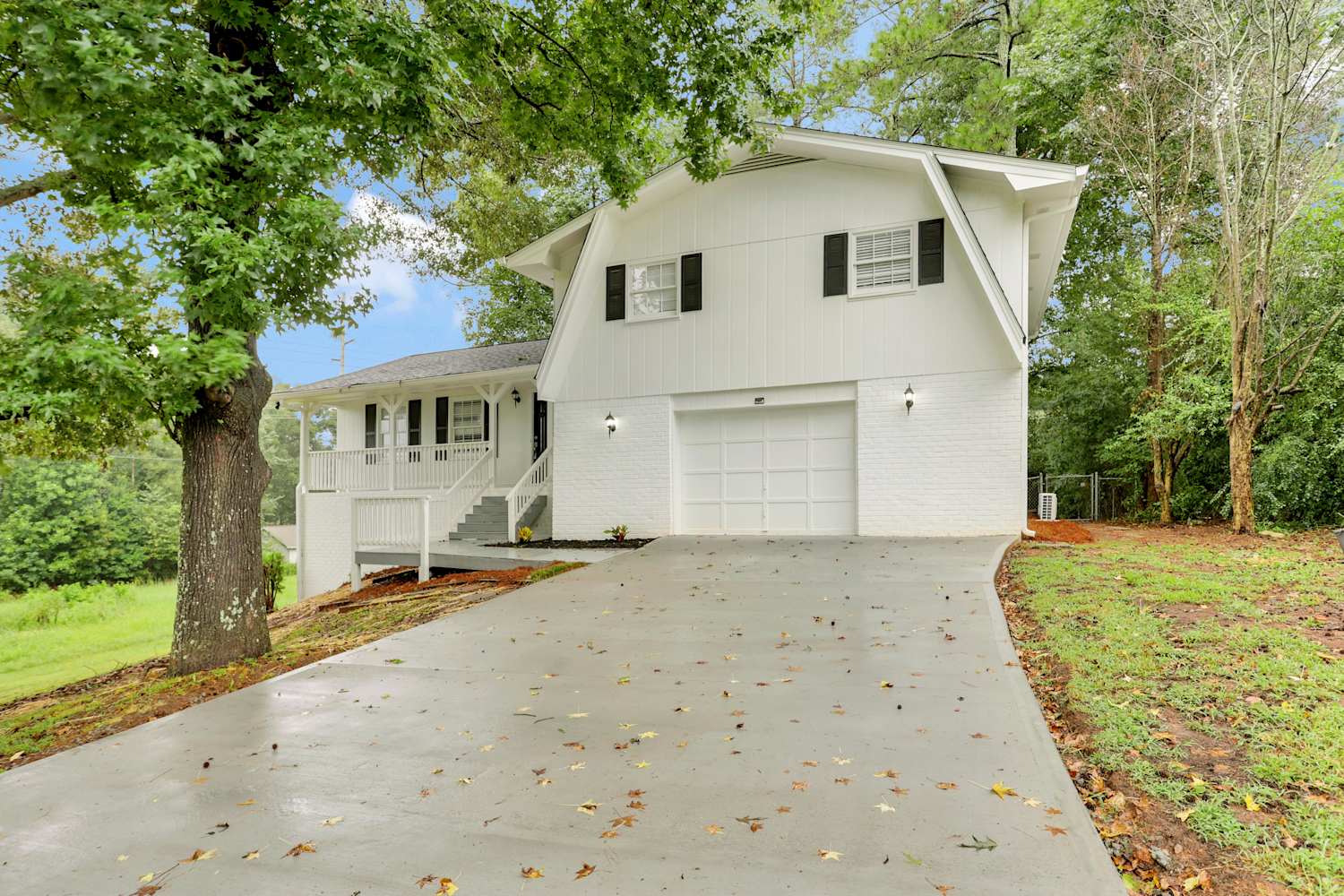 59 Melody Ln, Lawrenceville