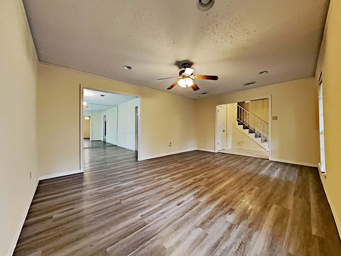 5910 Theall Rd Houston photo 5