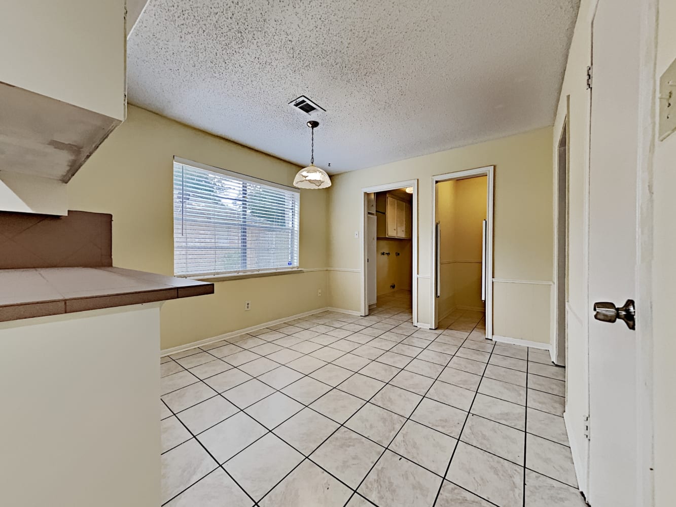 5910 Theall Rd Houston photo 14