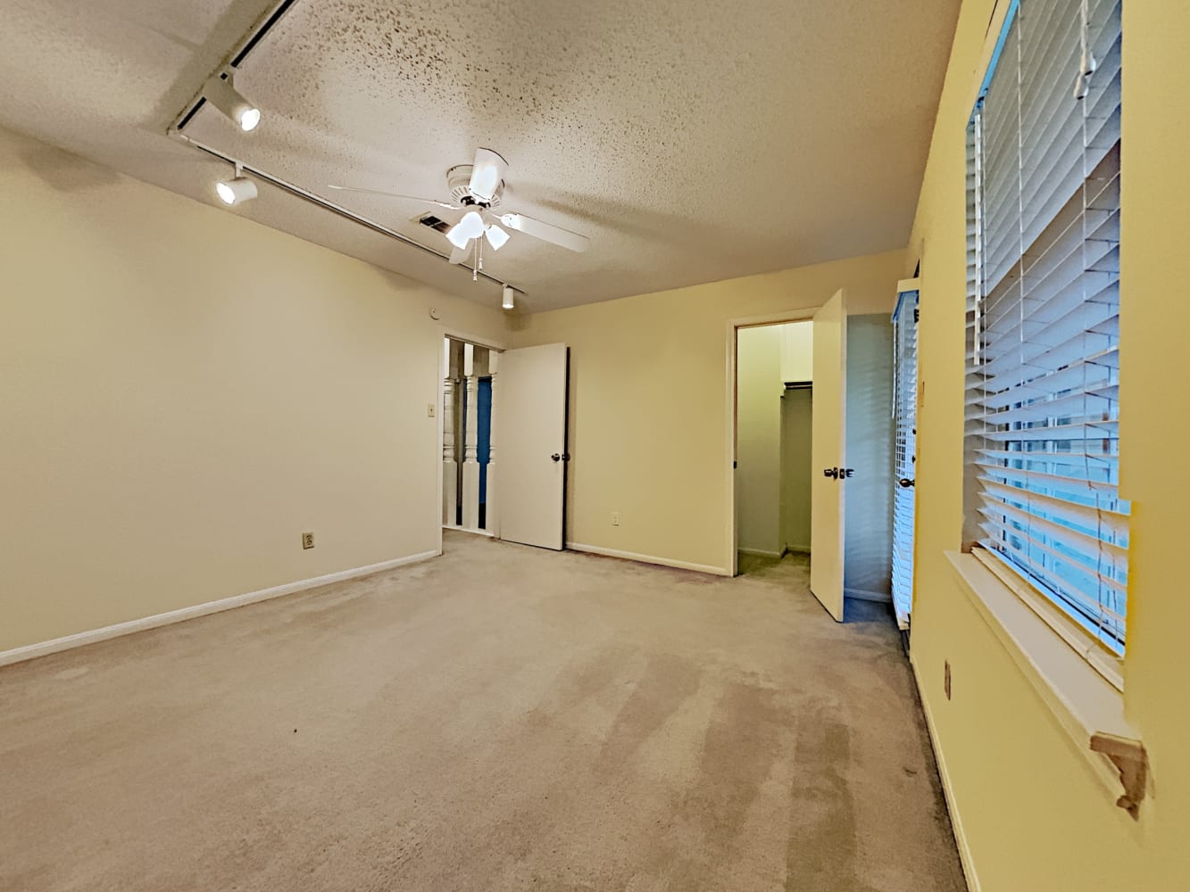 5910 Theall Rd Houston photo 19