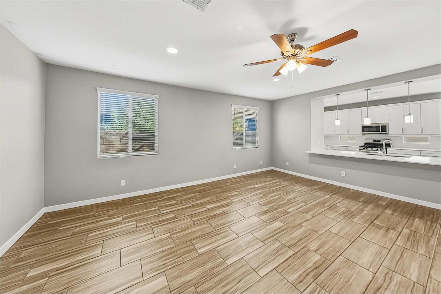 5921 N. 195th Dr Litchfield Park photo 4