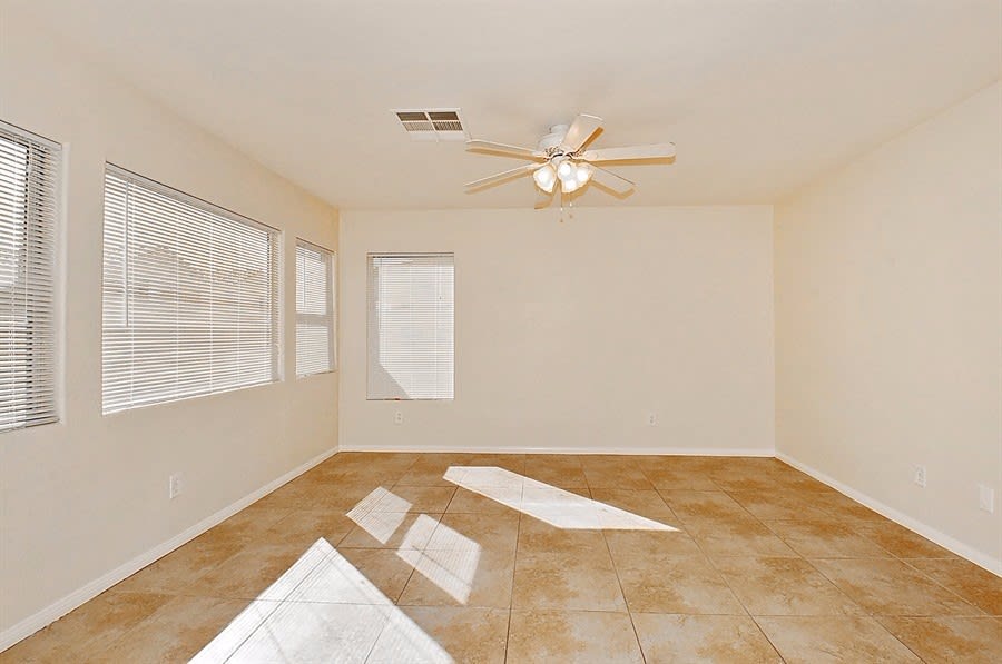 5961 Mahogany Mountain Dr Las Vegas photo 3