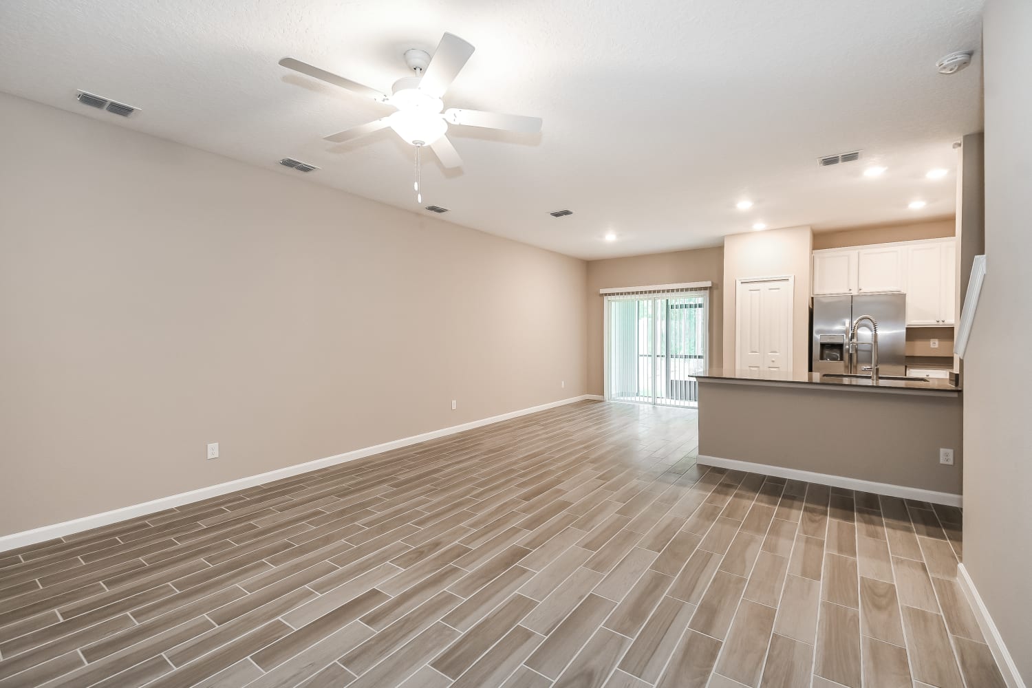 617 Cherry Ridge Dr Orange Park photo 4