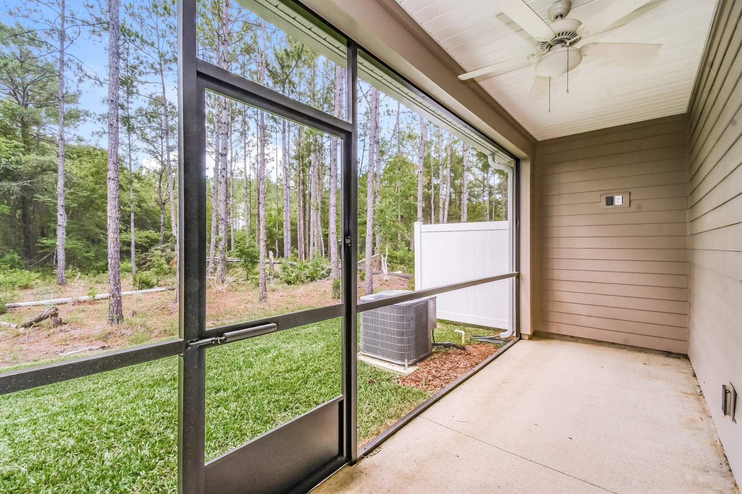 617 Cherry Ridge Dr Orange Park photo 9