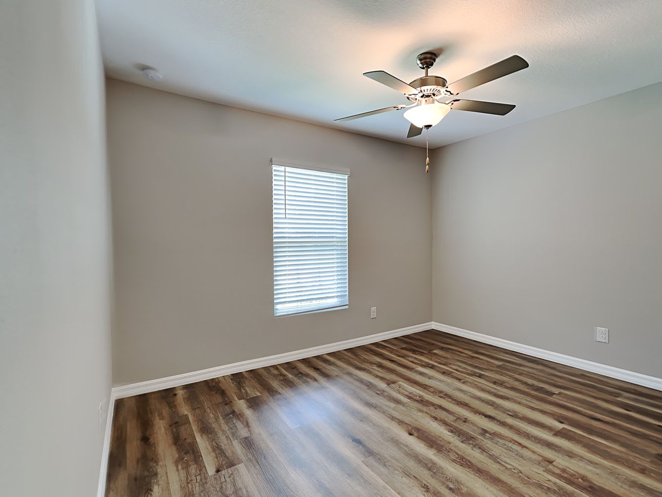 628 NE Juanita Ct Cape Coral photo 14