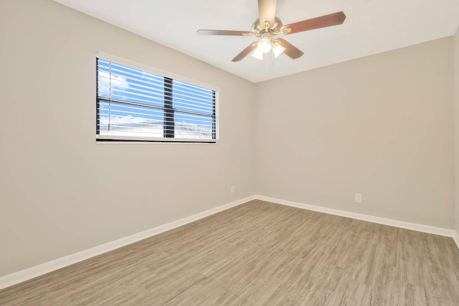 6477 Cooper Ln Jacksonville photo 18