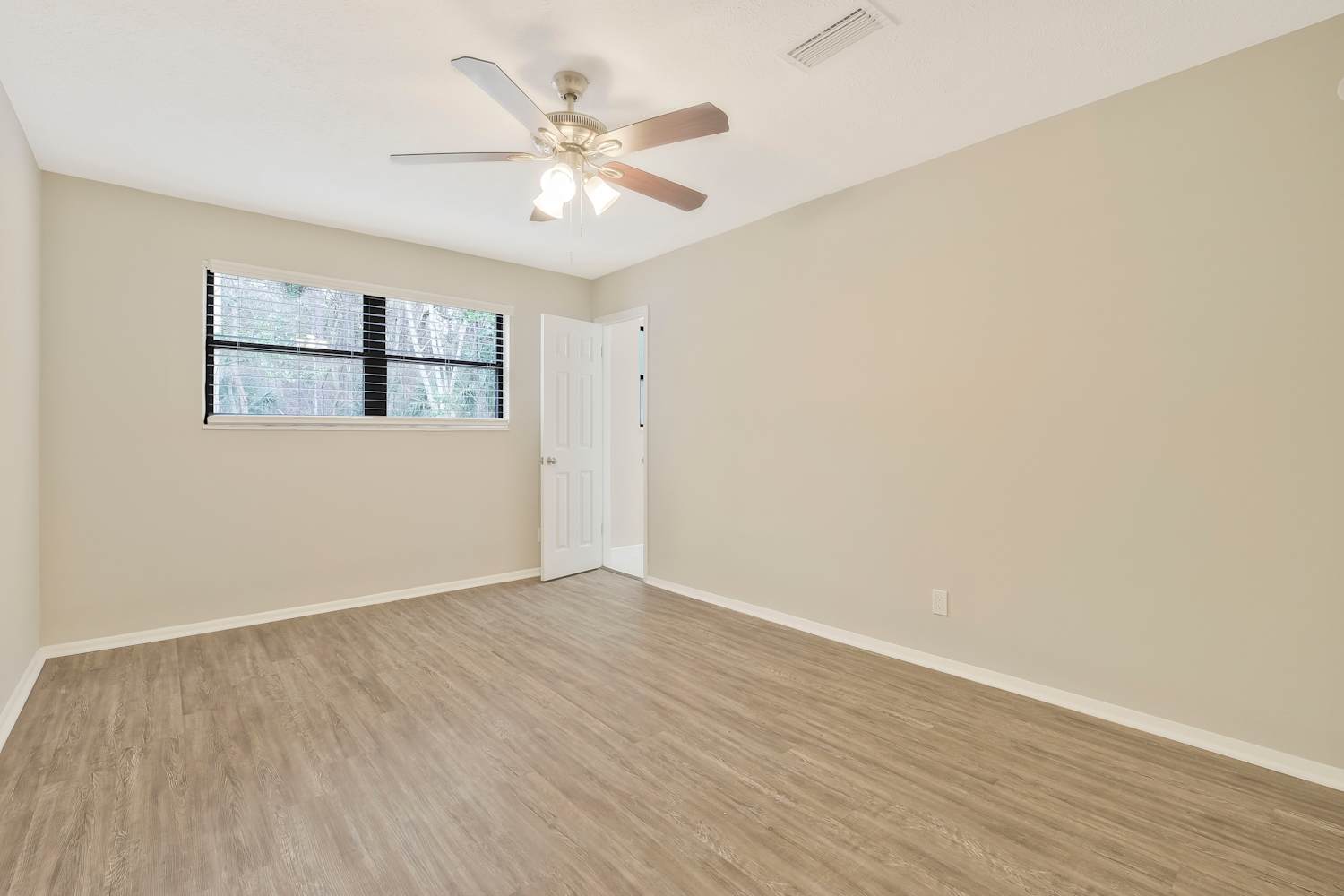 6477 Cooper Ln Jacksonville photo 21