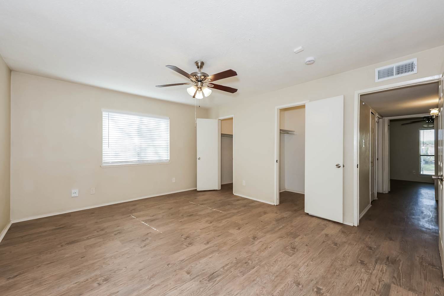 656 Priscilla Ln Desoto photo 8