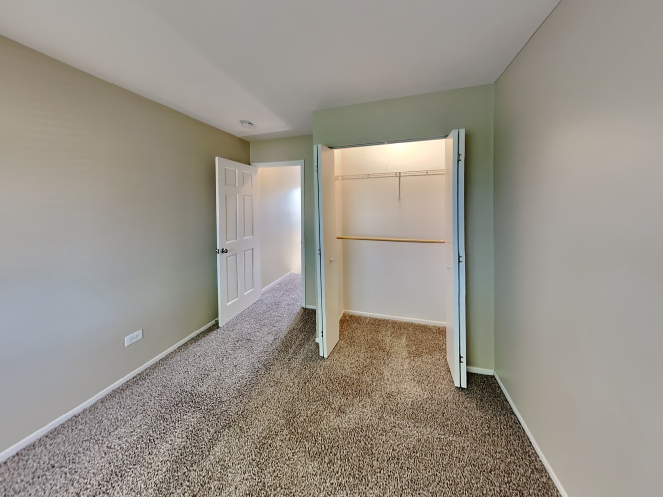6791 Red Wing Dr Woodridge photo 17