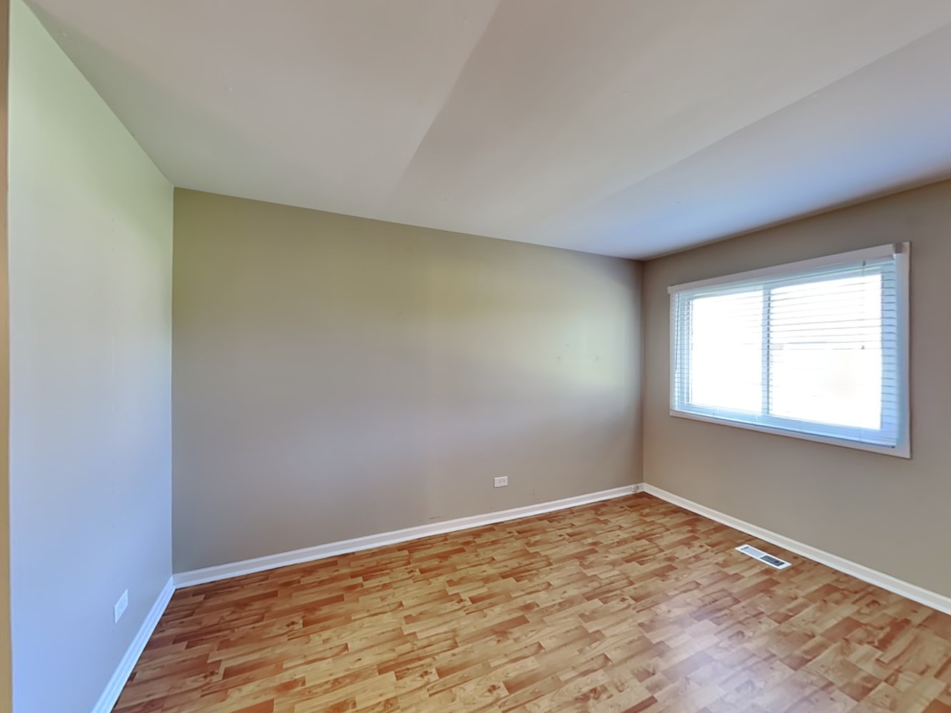 6791 Red Wing Dr Woodridge photo 11