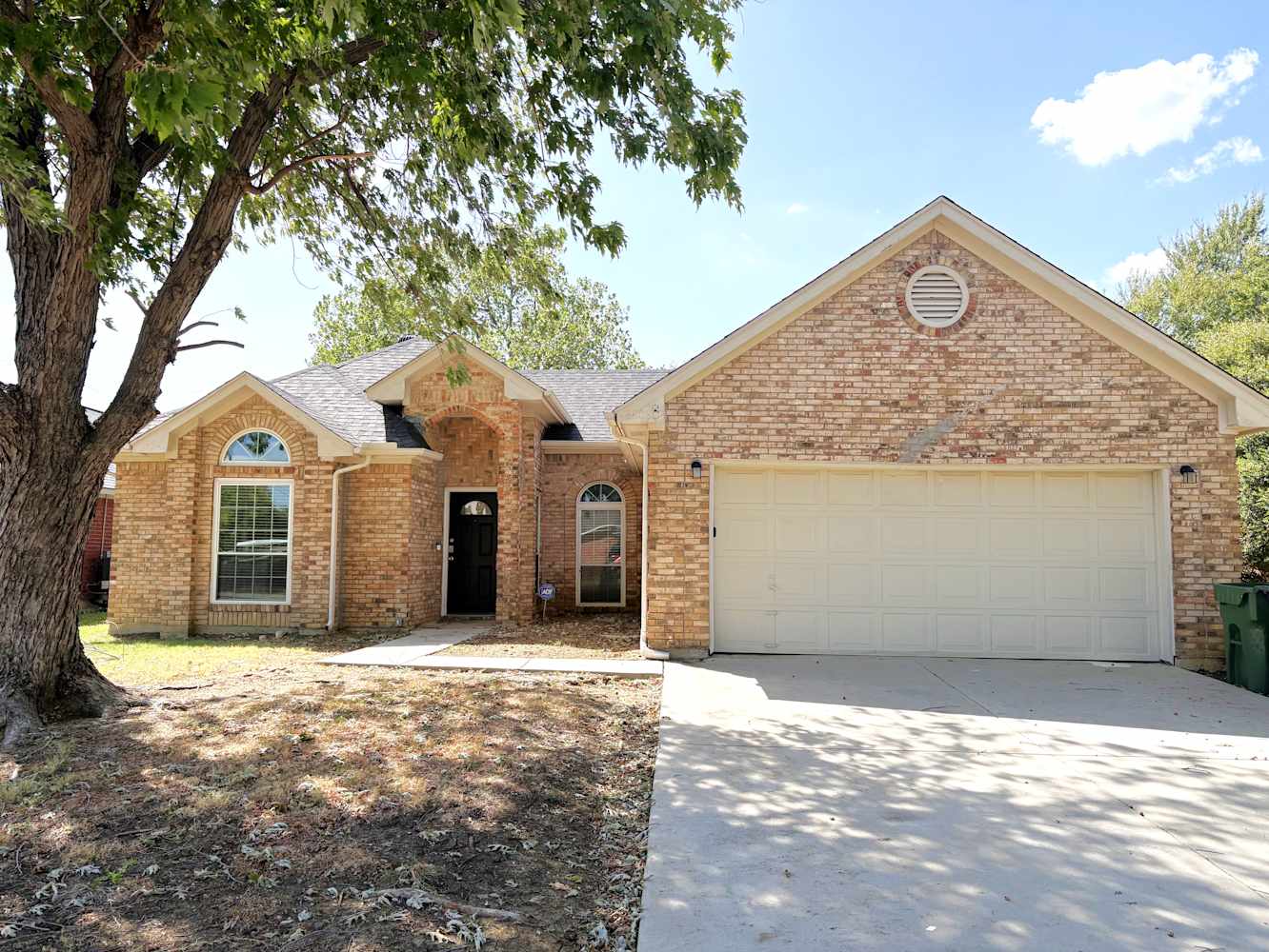 6808 Running Creek Dr, Arlington