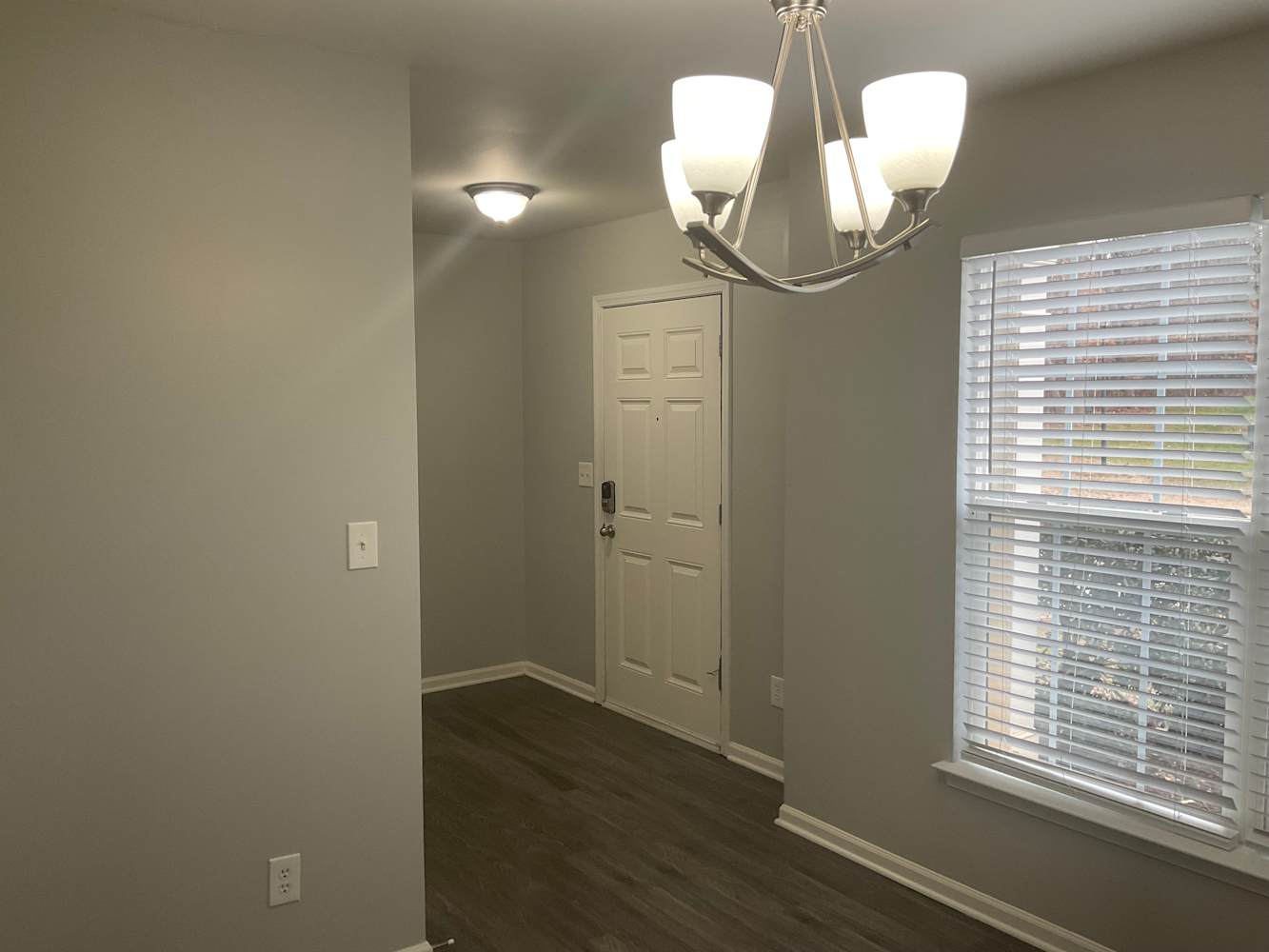 6909 Trimbach Way Charlotte photo 4