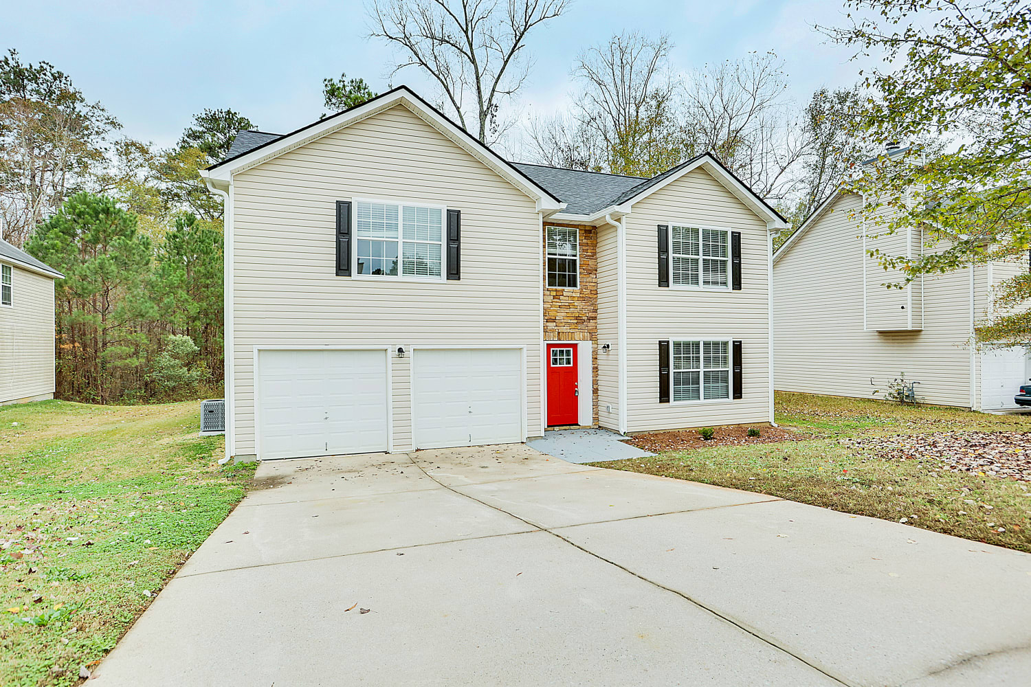 6943 Foxmoor Way, Douglasville