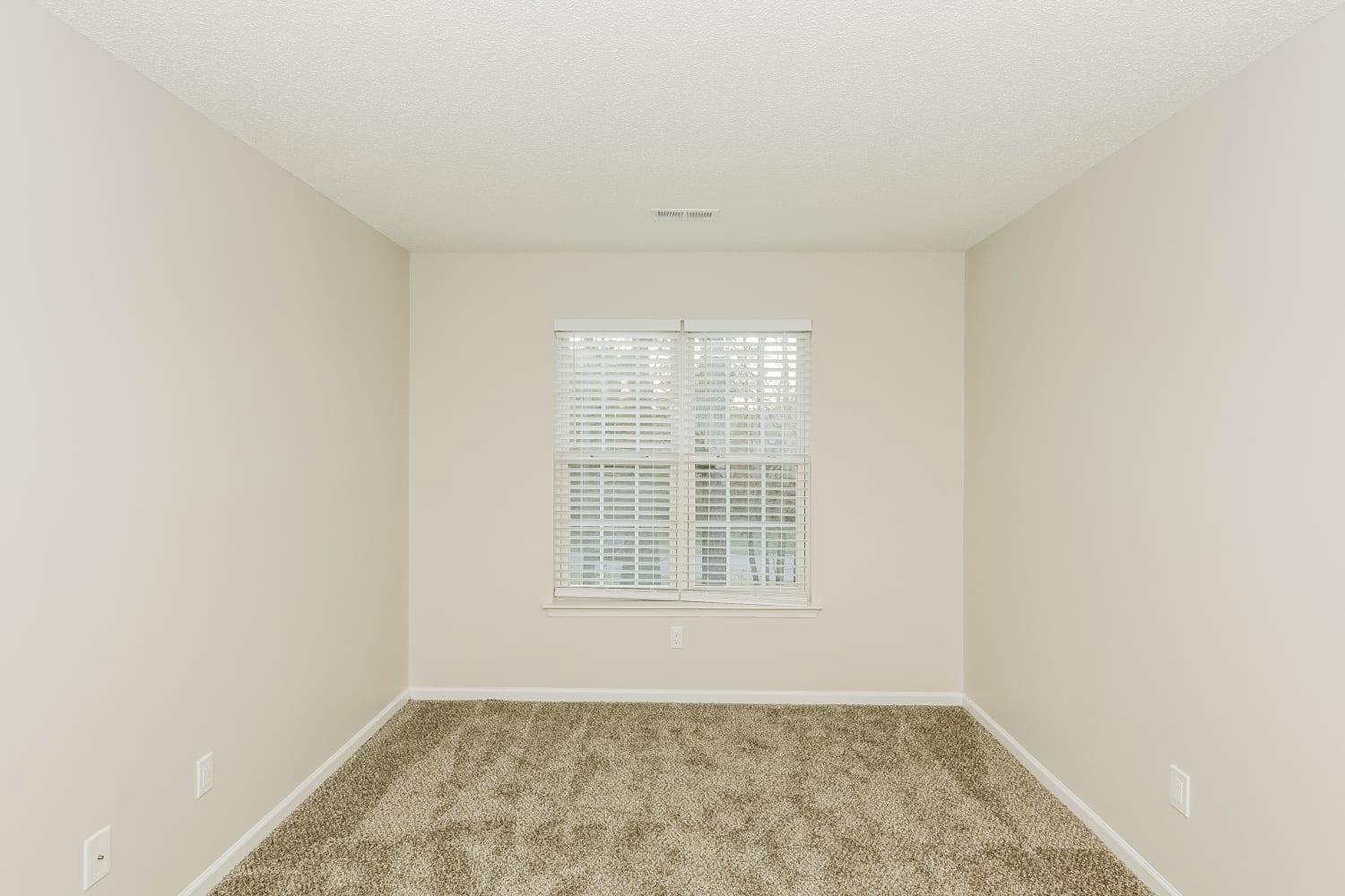 7140 Duchamp Dr Charlotte photo 12