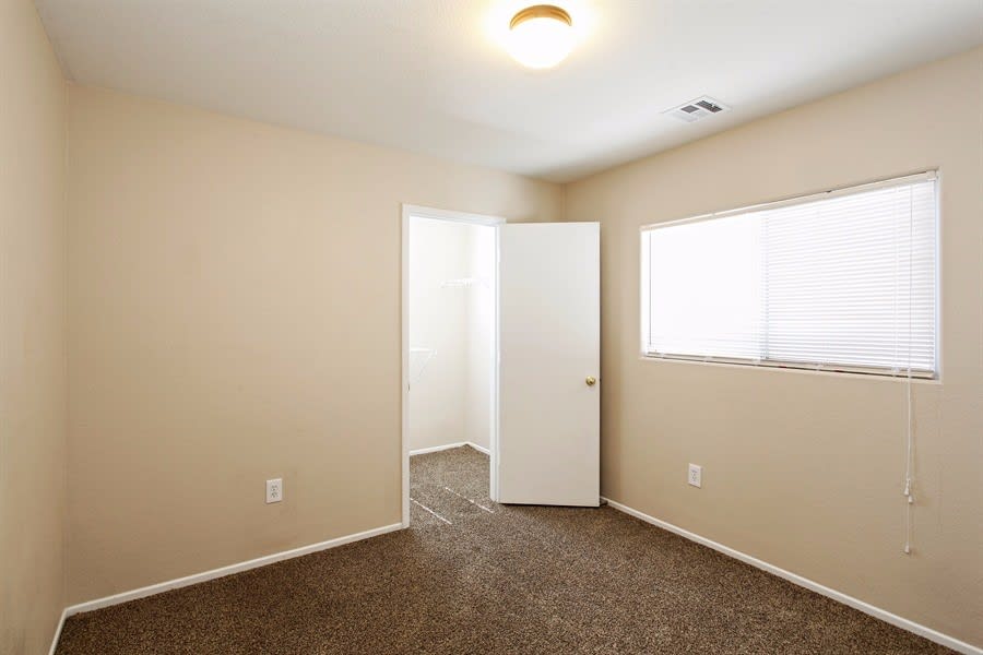 7224 Camden Pine Ave Las Vegas photo 9