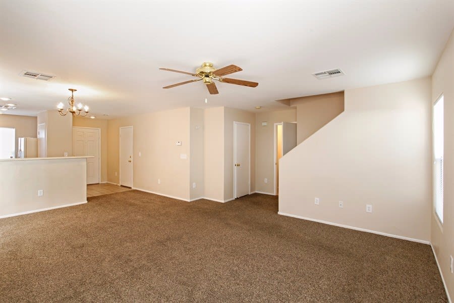 7224 Camden Pine Ave Las Vegas photo 2