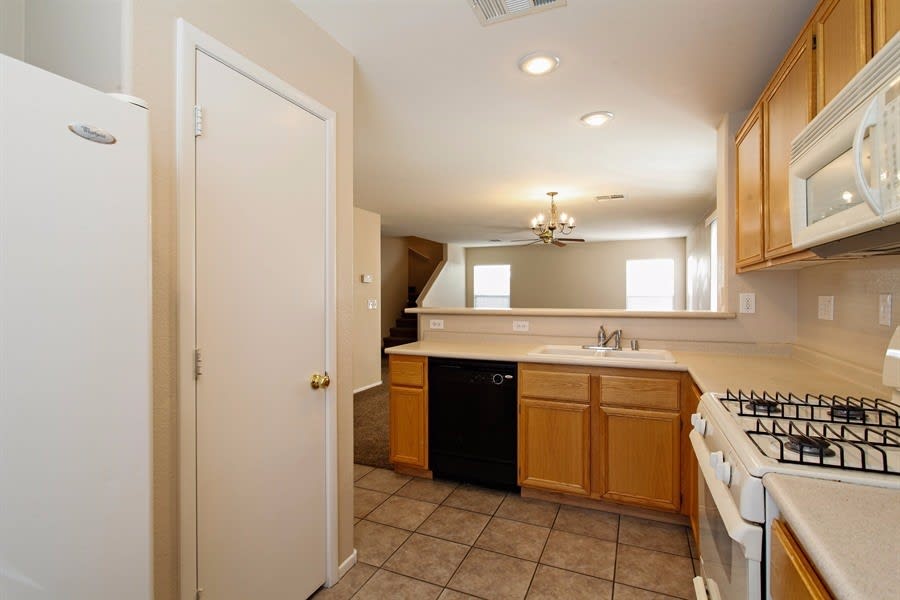 7224 Camden Pine Ave Las Vegas photo 5