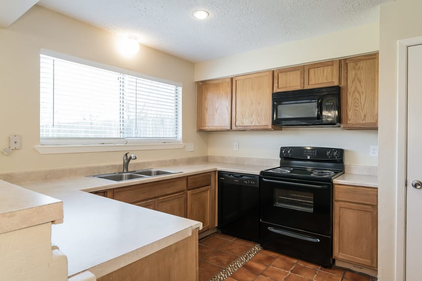 7230 Dew Mist Ln Houston photo 9
