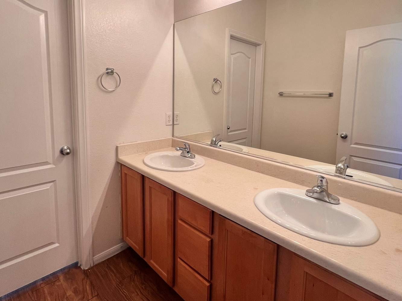 732 Irish Mittens Ct Henderson photo 14