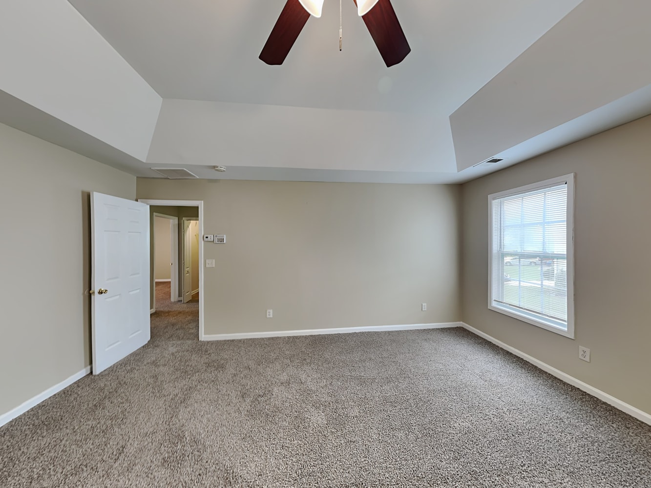 7443 Grayson Bridge Cir Douglasville photo 10
