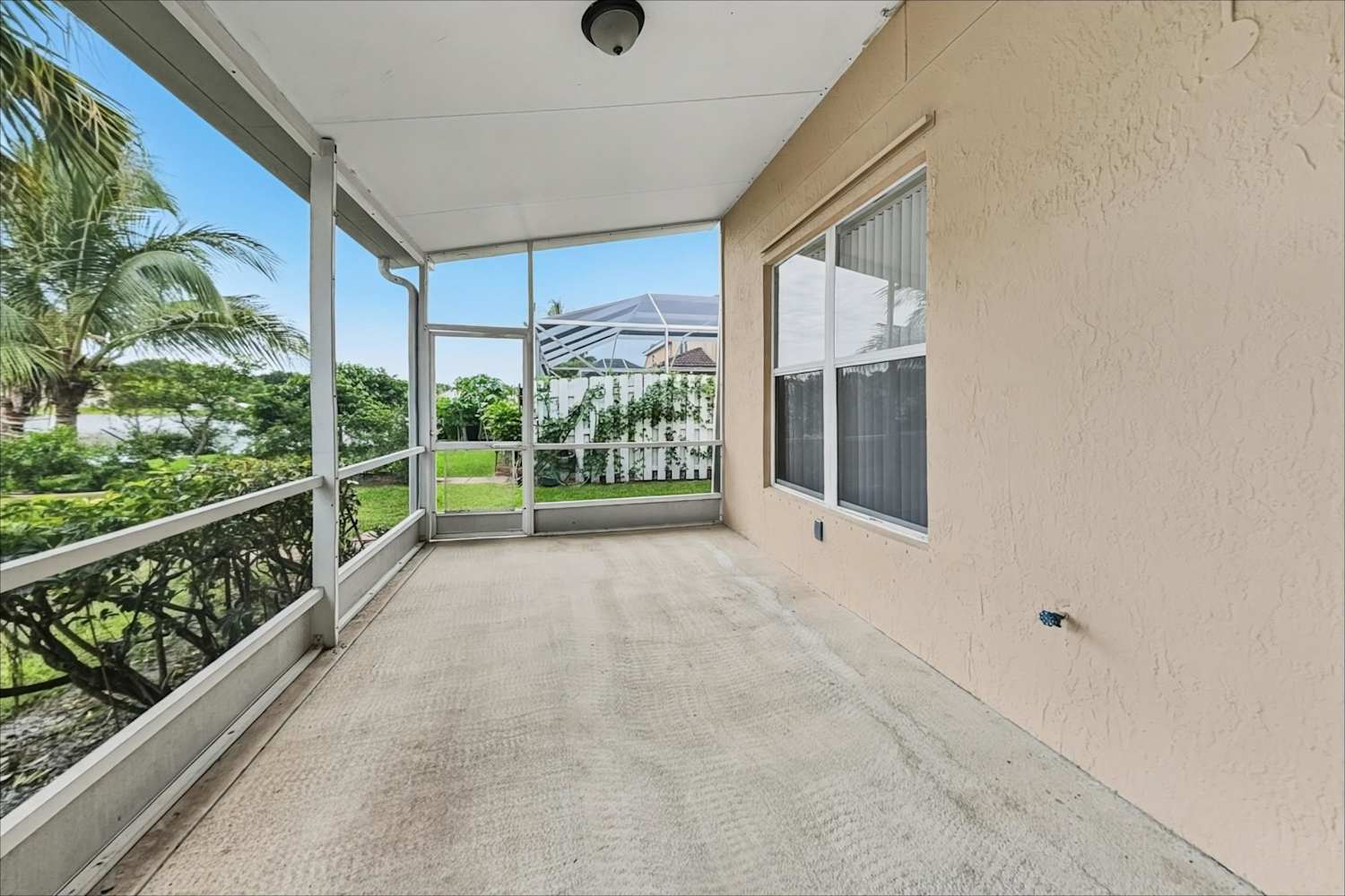 7697 Springfield Lake Dr Lake Worth photo 20