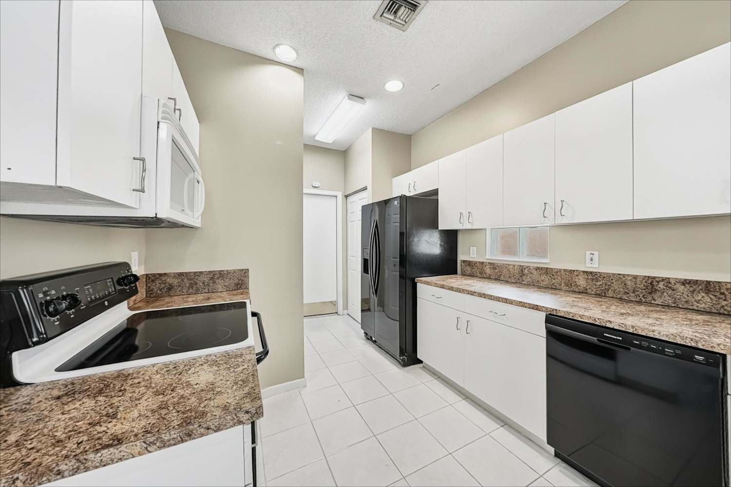 7697 Springfield Lake Dr Lake Worth photo 10