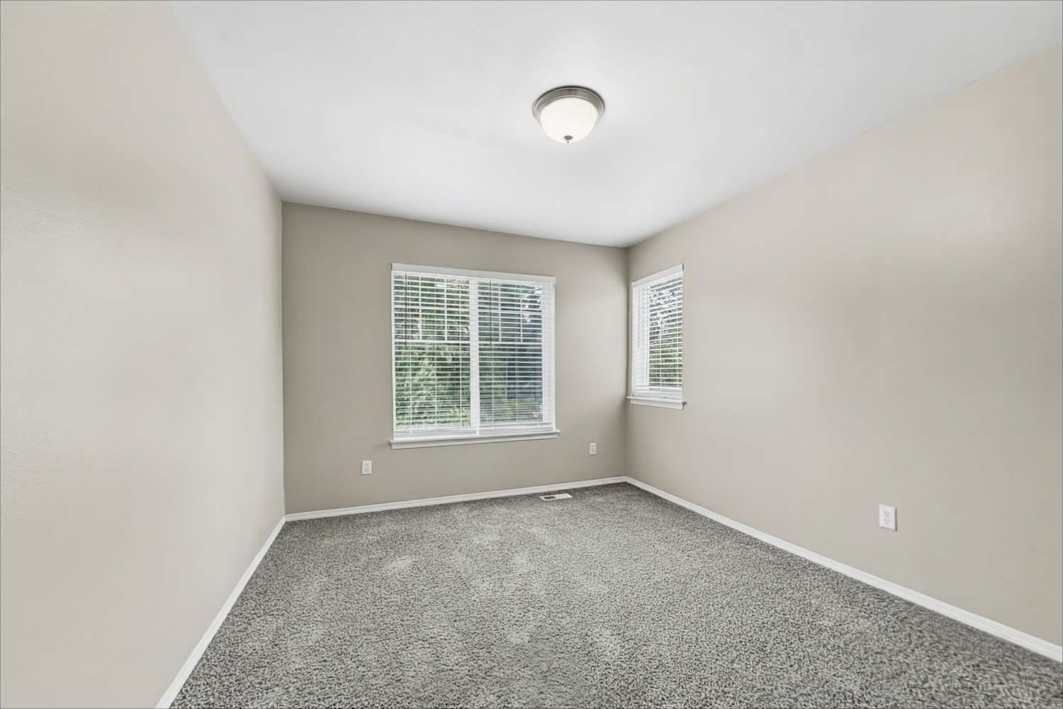 7703 198th St E Spanaway photo 13