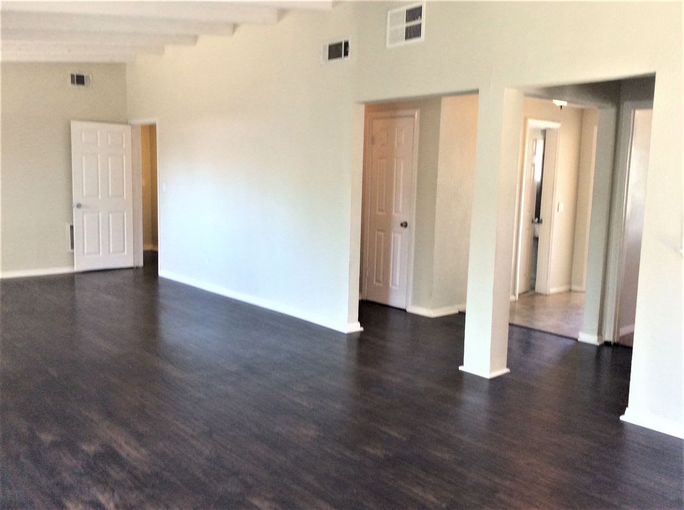 7715 Bluebell Ave North Hollywood photo 4