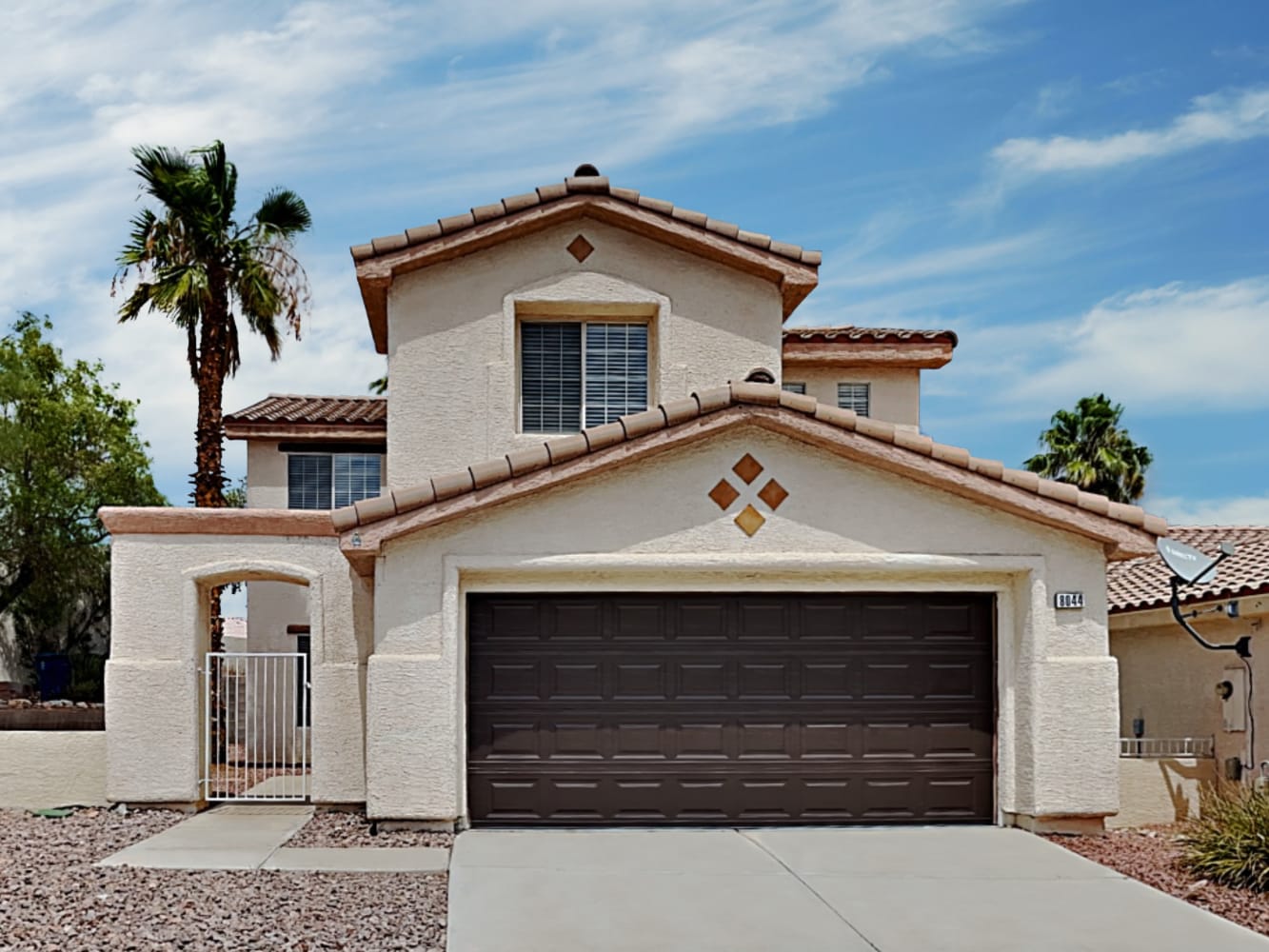 8044 Revolver Ave Las Vegas photo 1