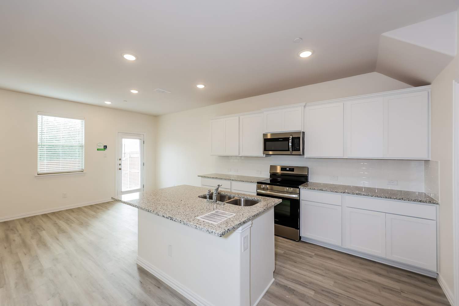 808 Bonnet Trl Arlington photo 9