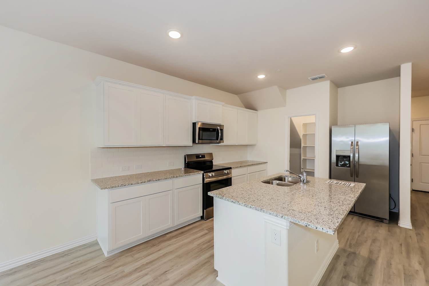 808 Bonnet Trl Arlington photo 7