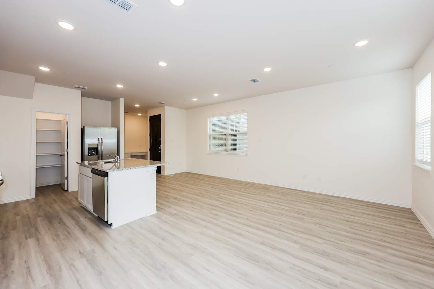 808 Bonnet Trl Arlington photo 5