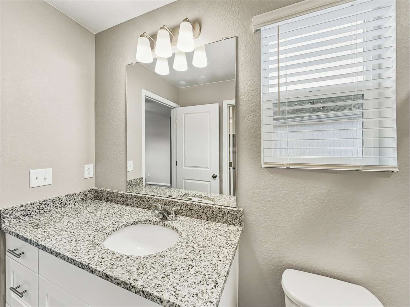 9231 Oro City Lp Colorado Springs photo 12