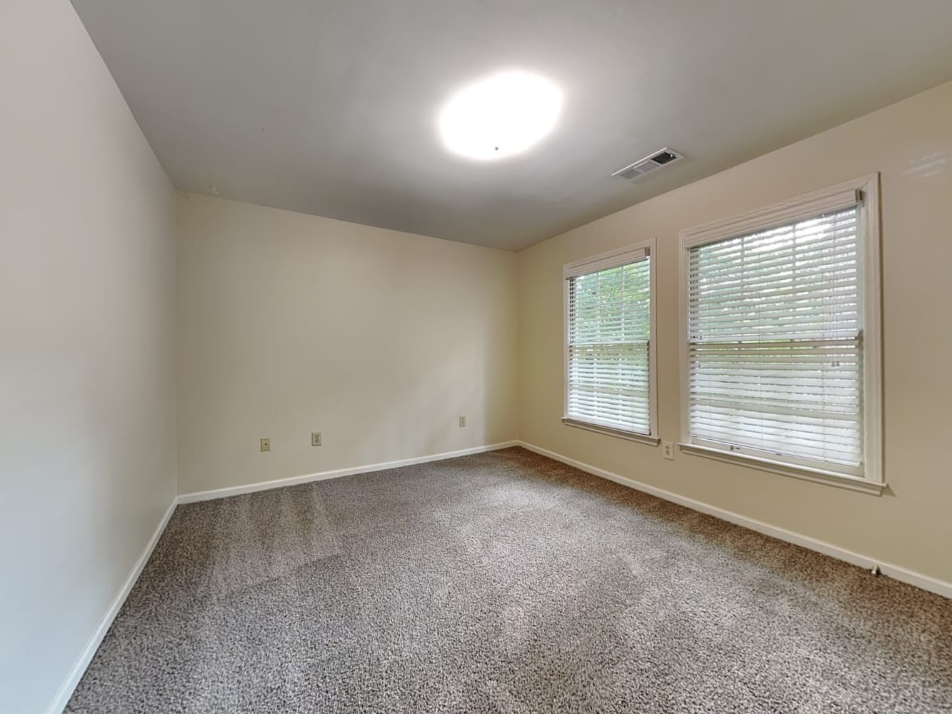 9320 N Lake Dr Roswell photo 18