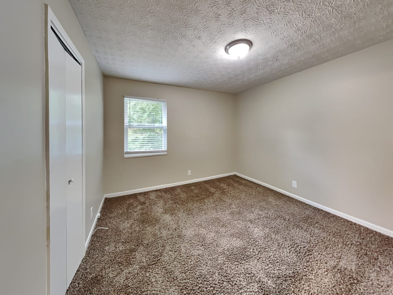 940 Woodbridge Dr NE Conyers photo 13